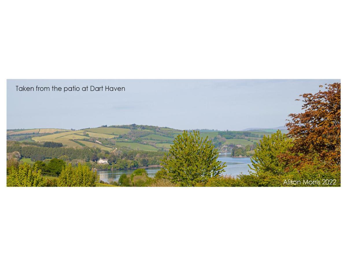 Dart Haven - Cheerful Holiday Bungalow In Galmpton 외부 사진