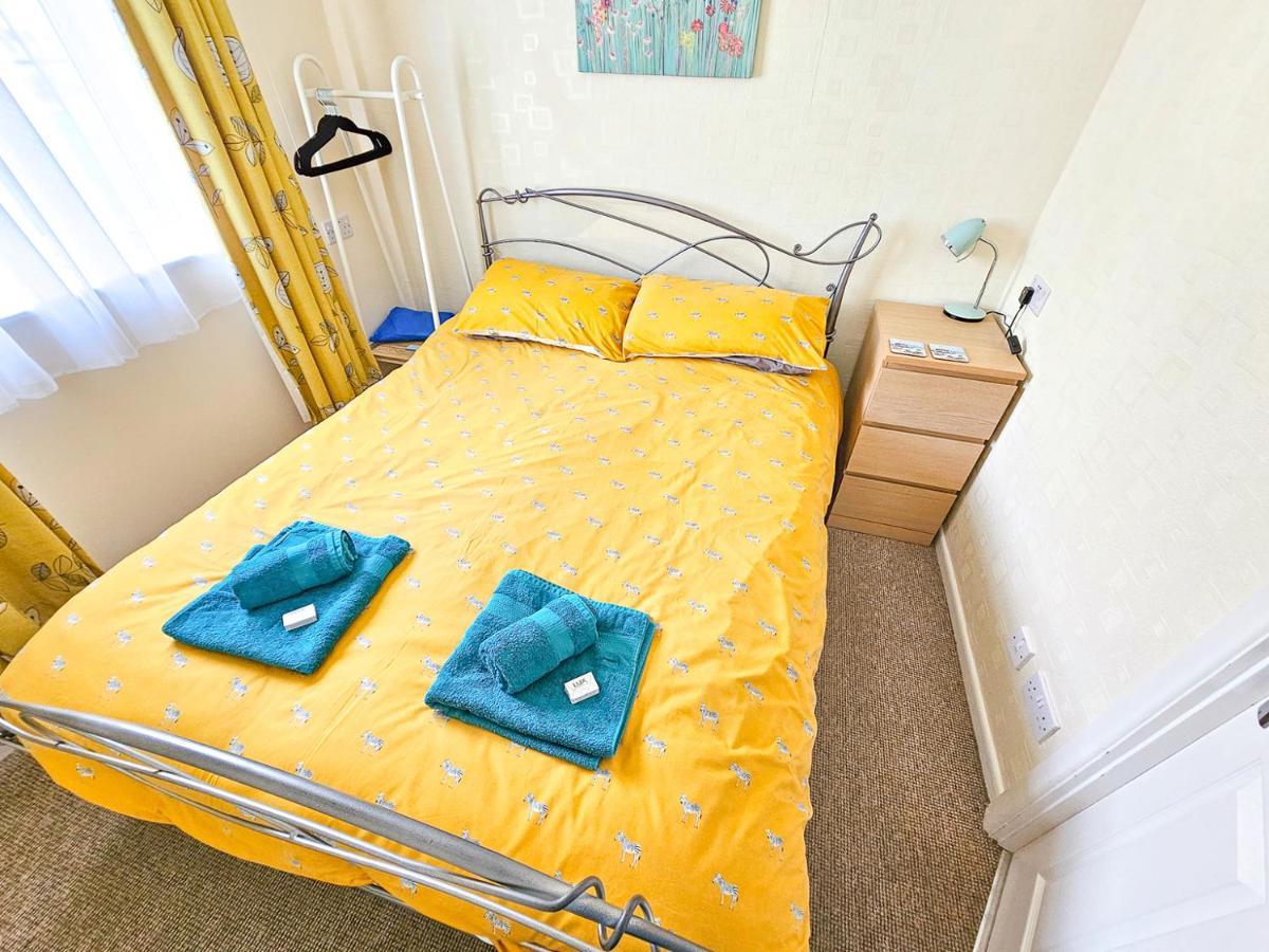 Dart Haven - Cheerful Holiday Bungalow In Galmpton 외부 사진